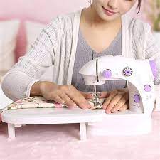 آلة خياطة محمولة