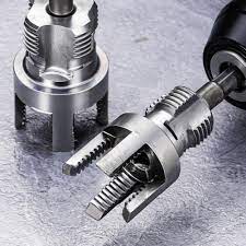 أداة تلولب الأنابيب الداخلية والخارجية